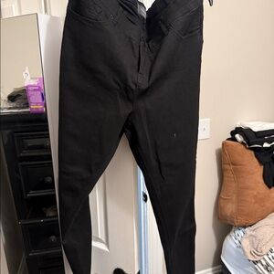 Torrid bombshell skinny jeans size 20R brand new with tags